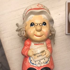 Granny Retirement Fund Bank